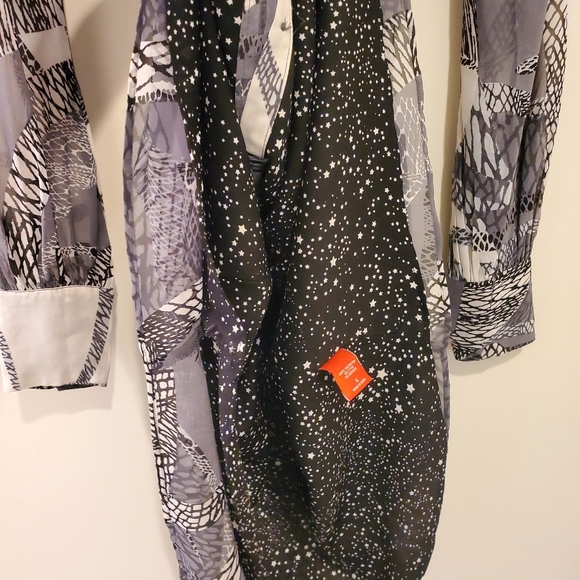 KIRNA ZABETE BLACK/ WHITE STAR PRINT DRESS - Picture 4 of 6